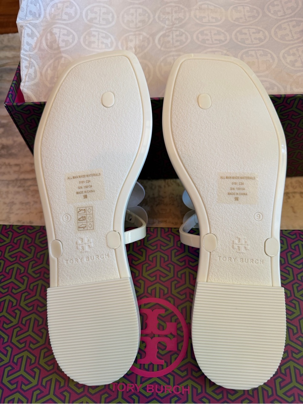 Tory Burch Flower Jelly Sandals - Picture 7 of 7